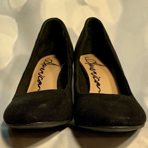 BLACK SUEDE PUMPS by AMERICAN RAG LIE Size 7 - Picture 3 of 5